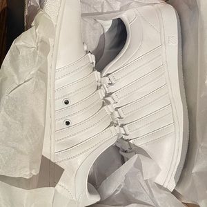 Women’s classic K-Swiss white/white shoes